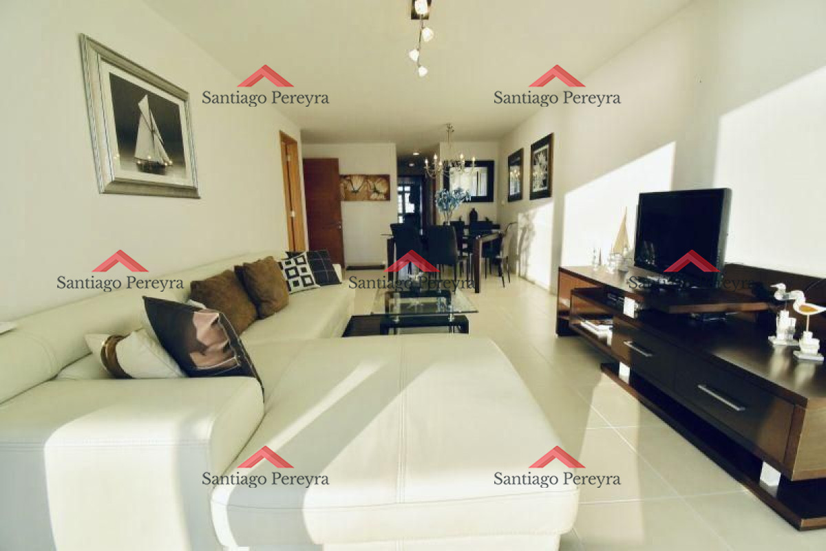 Apartamento ID.14301 - Apartamento en venta Playa Mansa 2 dormitorios
