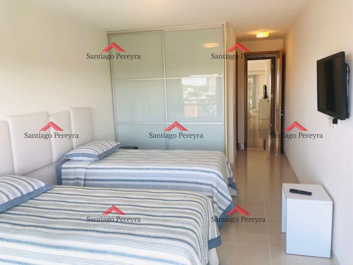 Apartamento ID.13334 - Apartamento en venta Playa Mansa 2 dormitorios SUNRISE TOWER