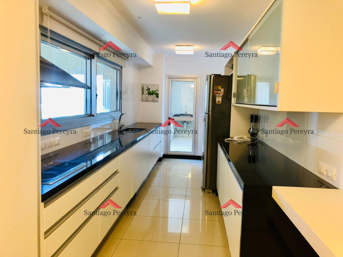 Apartamento ID.12952 - Apartamento en venta Playa Brava 3 dormitorios