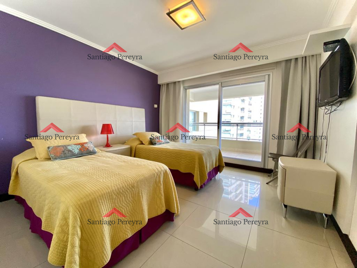 Apartamento ID.12952 - Apartamento en venta Playa Brava 3 dormitorios