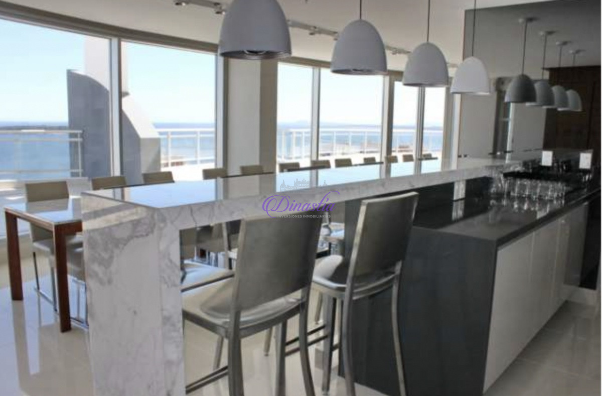 Apartamento ID.334 - APARTAMENTO EN VENTA SUNRISE TOWER 2 DORMITORIOS MAS SERVICIO PUNTA DEL ESTE