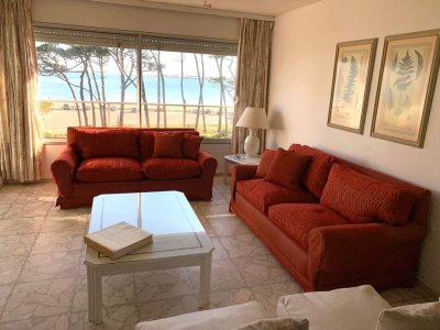 Departamento en venta frente al mar 
