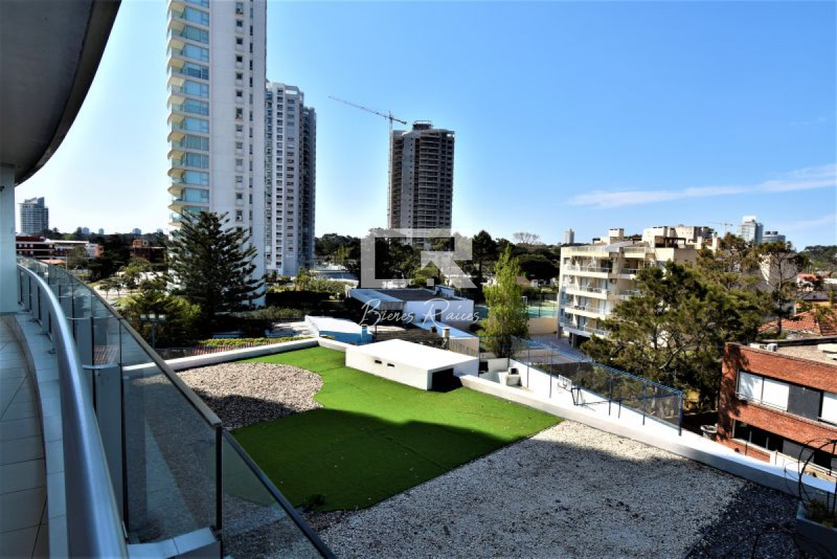Apartamento ID.506 - Apartamento en alquiler temporario Playa Mansa 2 dormitorios