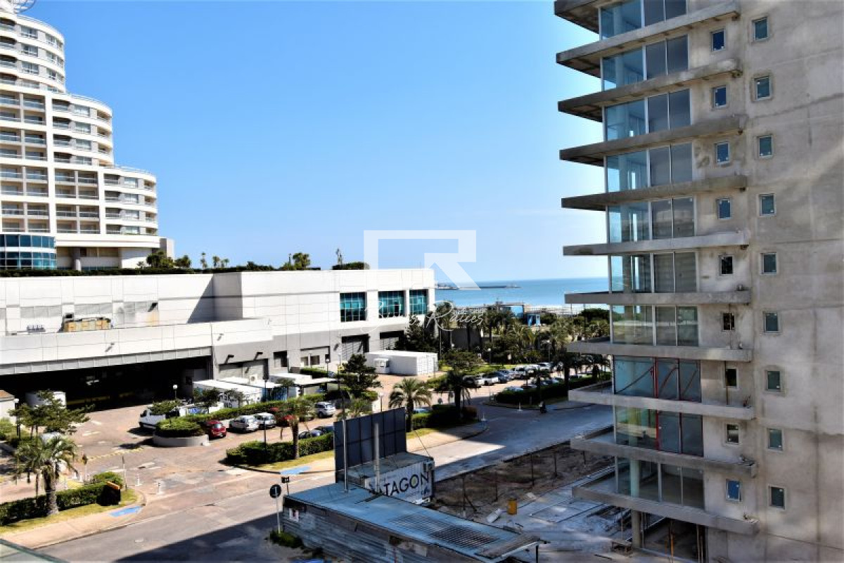 Apartamento ID.506 - Apartamento en alquiler temporario Playa Mansa 2 dormitorios