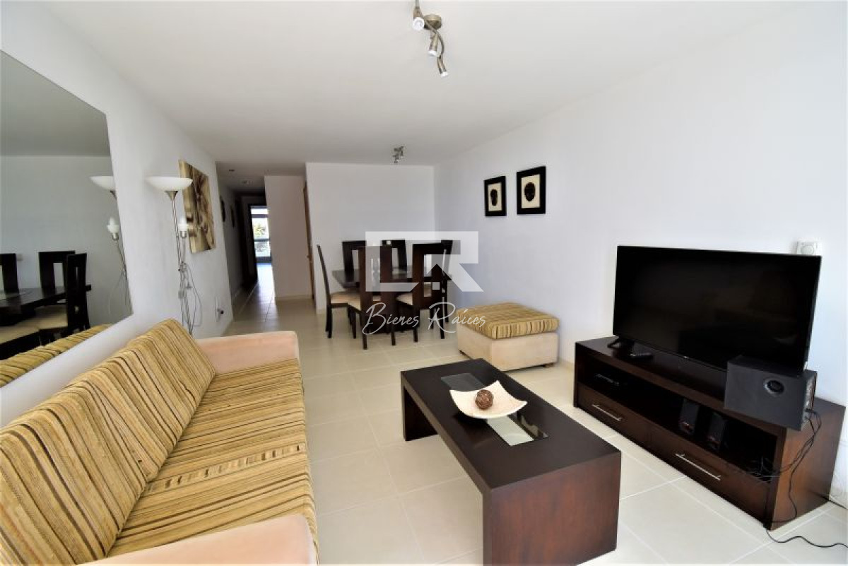 Apartamento ID.506 - Apartamento en alquiler temporario Playa Mansa 2 dormitorios