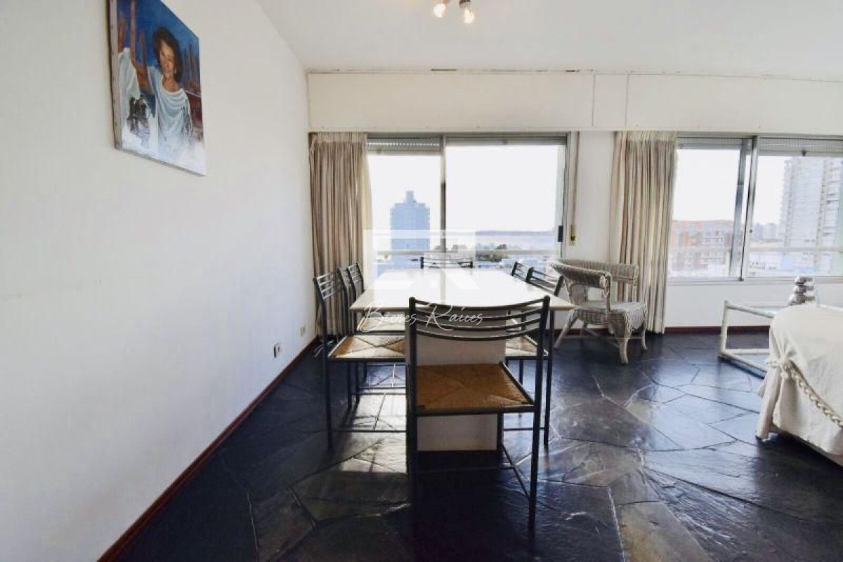 Apartamento ID.161 - Venta de Apartamento 2 DORMITORIOS en Península, Punta del Este.