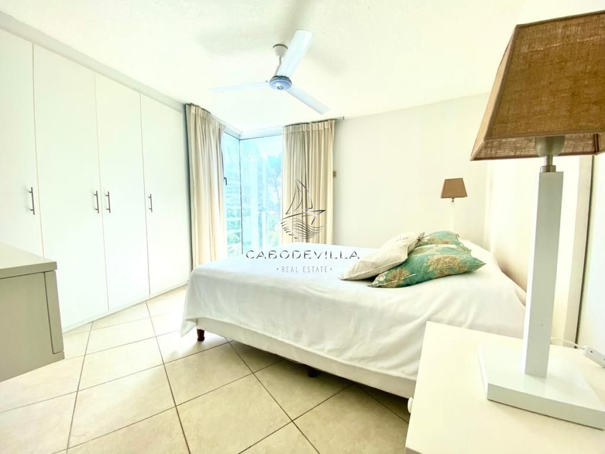 Apartamento ID.676 - Apartamento en alquiler temporario Playa Brava 3 dormitorios