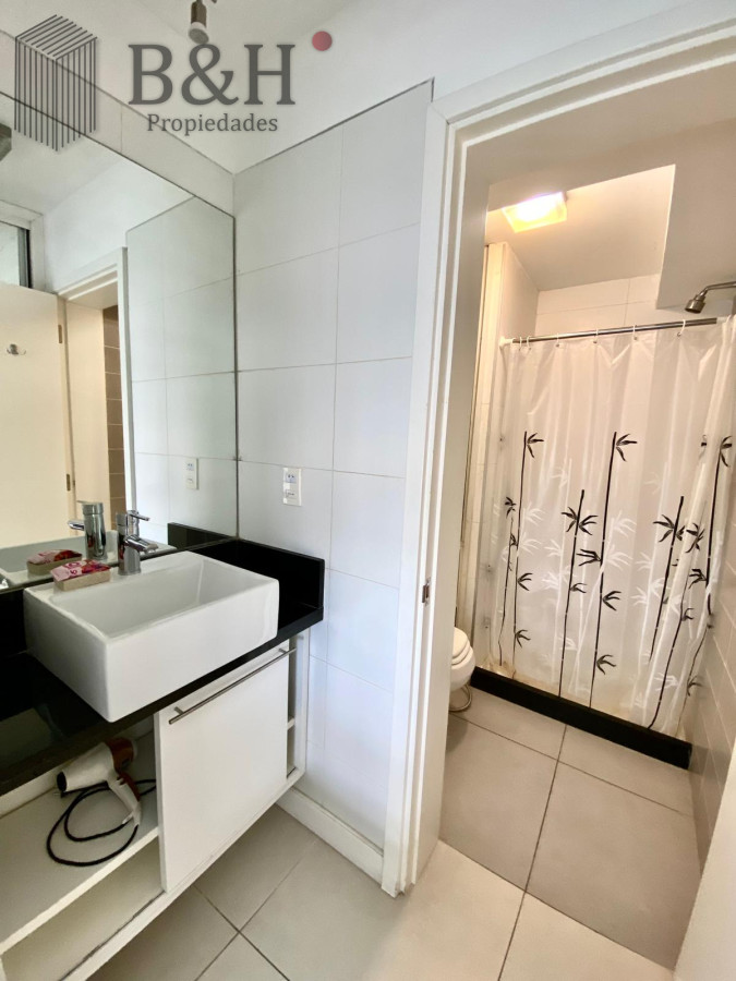 Apartamento ID.4921 - VENTA APARTAMENTO 2 DORMITORIOS EN PENINSULA PUNTA DEL ESTE LUX TOWER