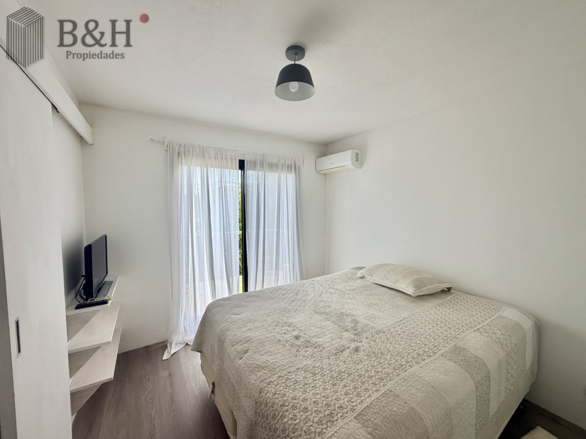 Casa ID.7535 - OPORTUNIDAD CASA A REFACCIONAR 3 DORMTORIOS EN LA BARRA, EL TESORO EXCELENTE UBICACION