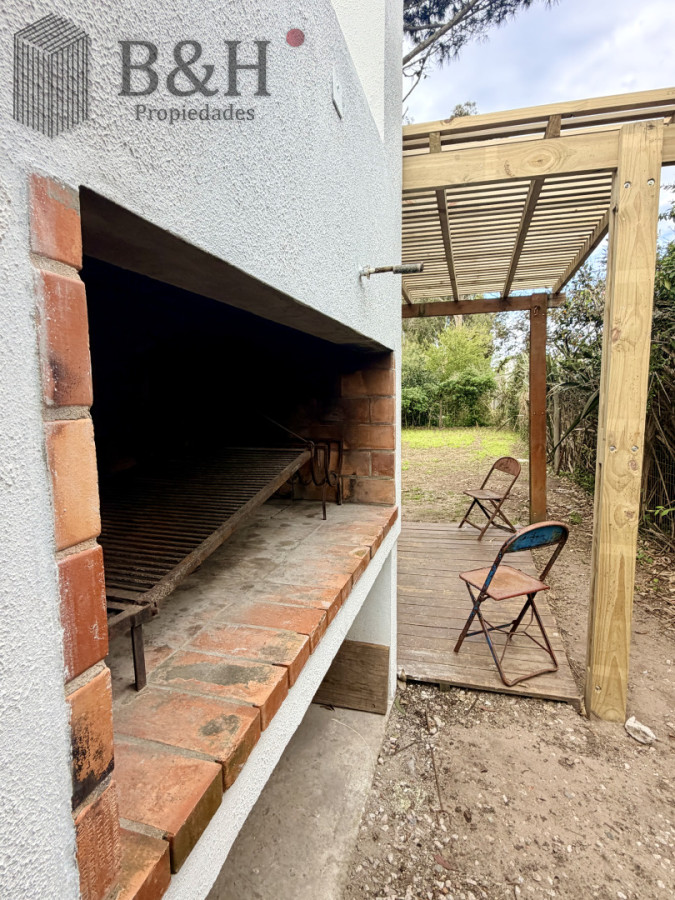 Casa ID.7535 - OPORTUNIDAD CASA A REFACCIONAR 3 DORMTORIOS EN LA BARRA, EL TESORO EXCELENTE UBICACION