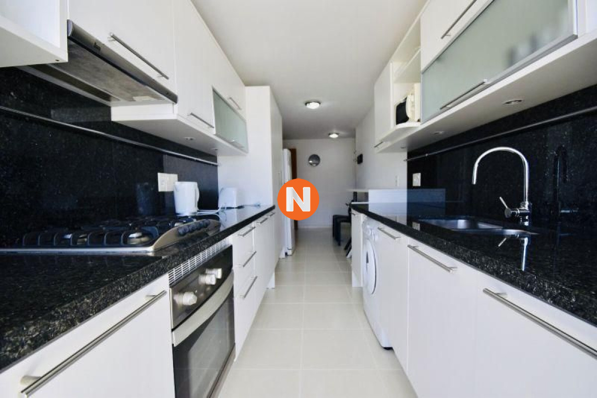 Apartamento Ref.222073 - Oportunidad apartamento de 3 dormitorios en Season Tower