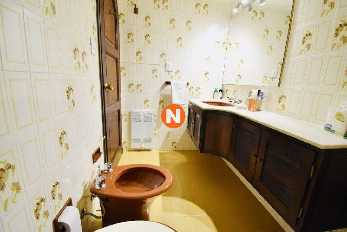 Casa Ref.223902 - Casa en alquiler temporario Lugano 4 dormitorios