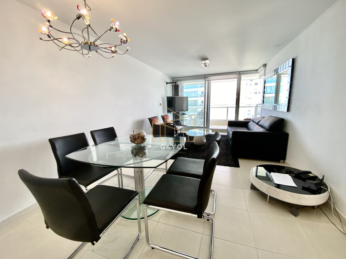 Apartamento ID.1223 - Apartamento en alquiler temporario Playa Mansa 2 dormitorios