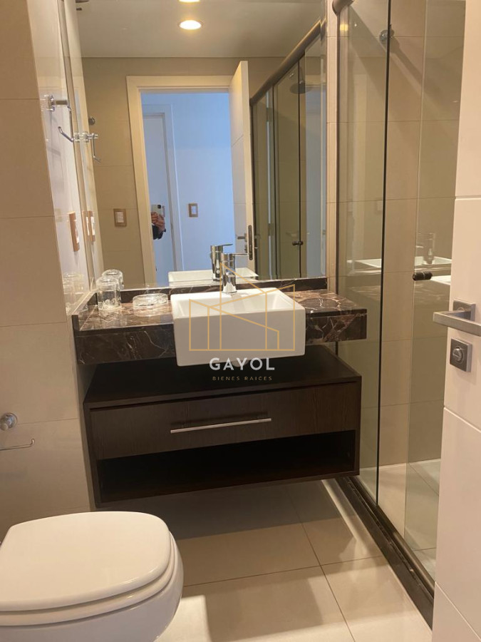 Apartamento ID.622 - Venta apartamento 3 dormitorios en Playa Mansa - Punta del Este