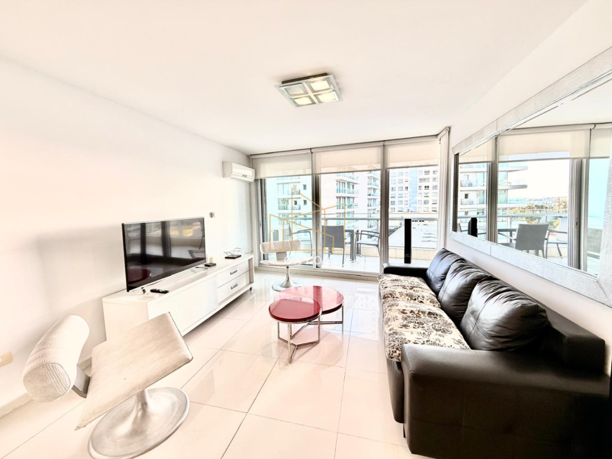 Apartamento ID.1224 - APARTAMENTO VENTA SEASONS TOWER 2 DORMITORIOS MAS SERVICIO