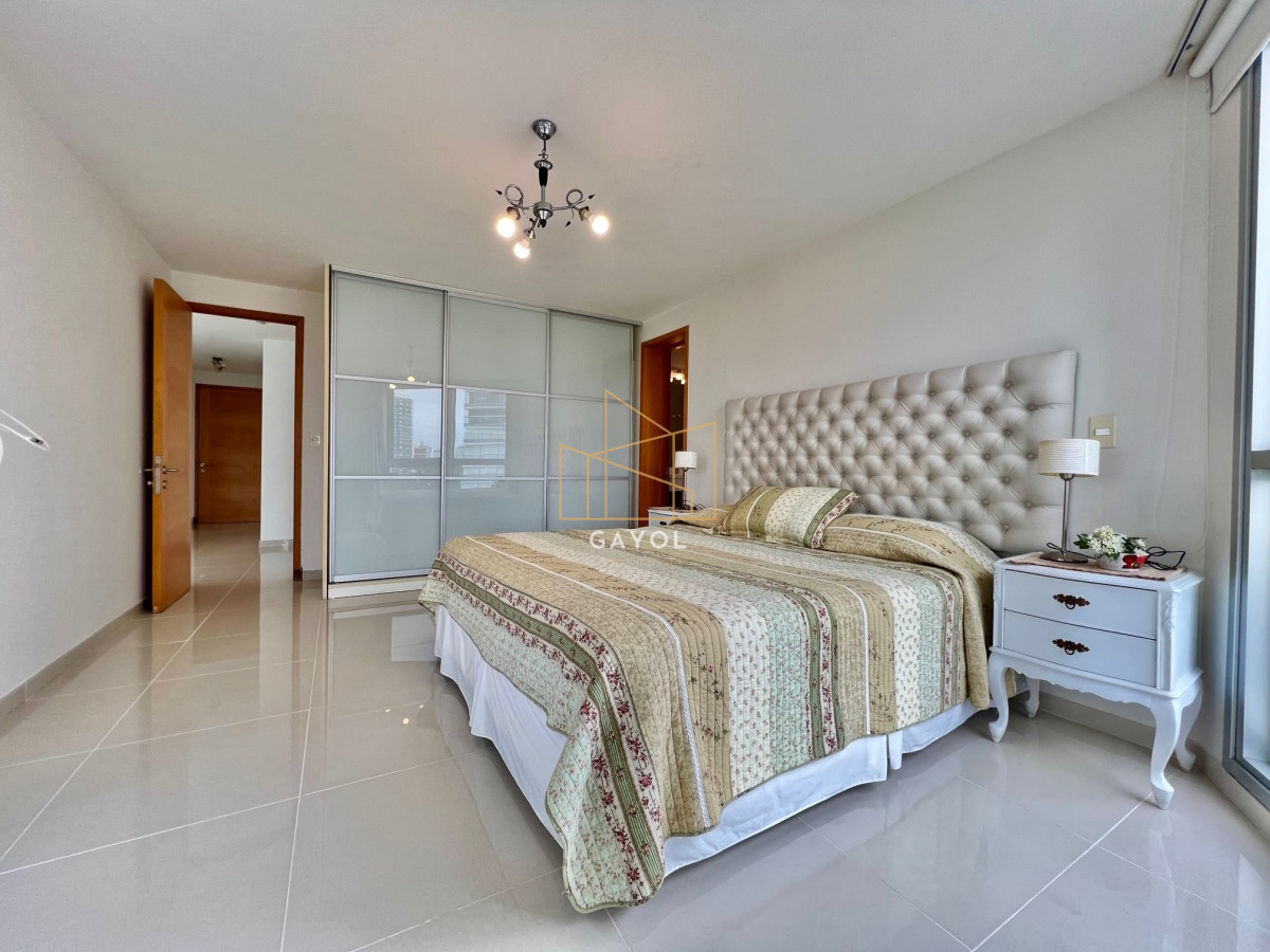 Apartamento ID.659 - APARTAMENTO DE 3 DORMITORIOS EN ALQUILER TEMPORARIO SUNRISE TOWER PLAYA MANSA