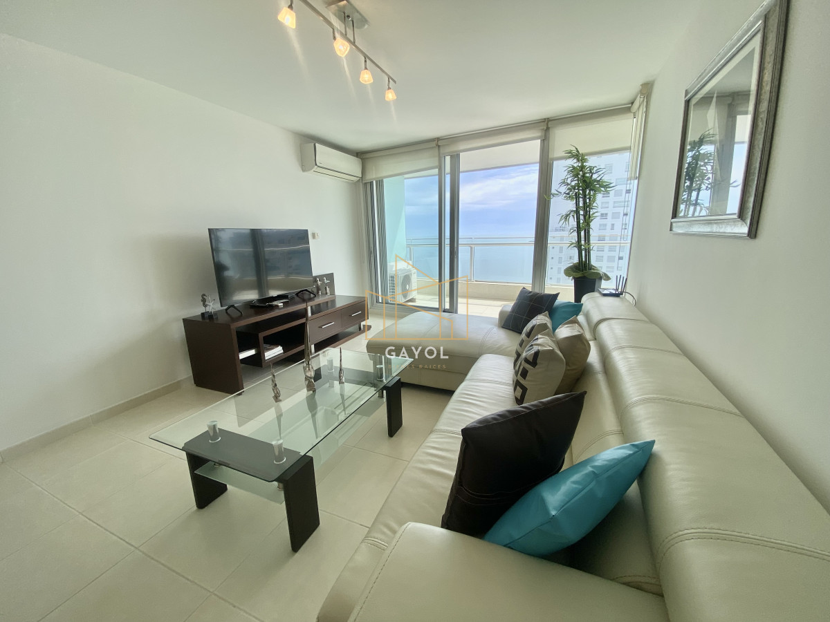 Apartamento ID.588 - Apartamento en venta Playa Mansa 2 dormitorios