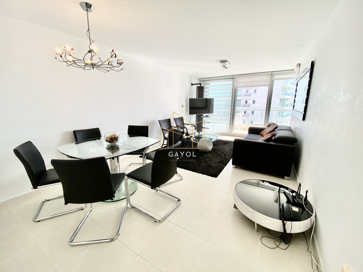 Apartamento ID.1223 - Apartamento en alquiler temporario Playa Mansa 2 dormitorios