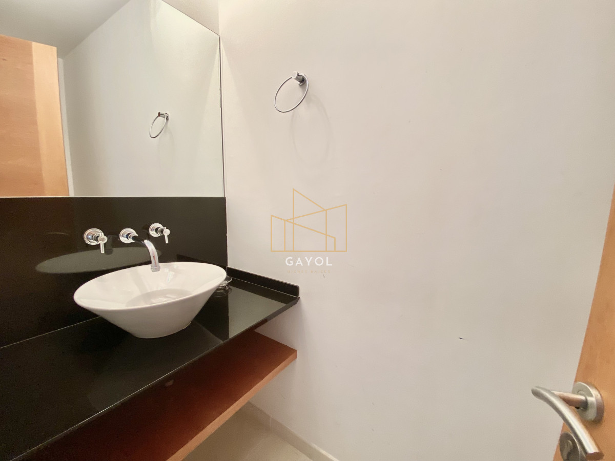 Apartamento ID.1223 - Apartamento en alquiler temporario Playa Mansa 2 dormitorios