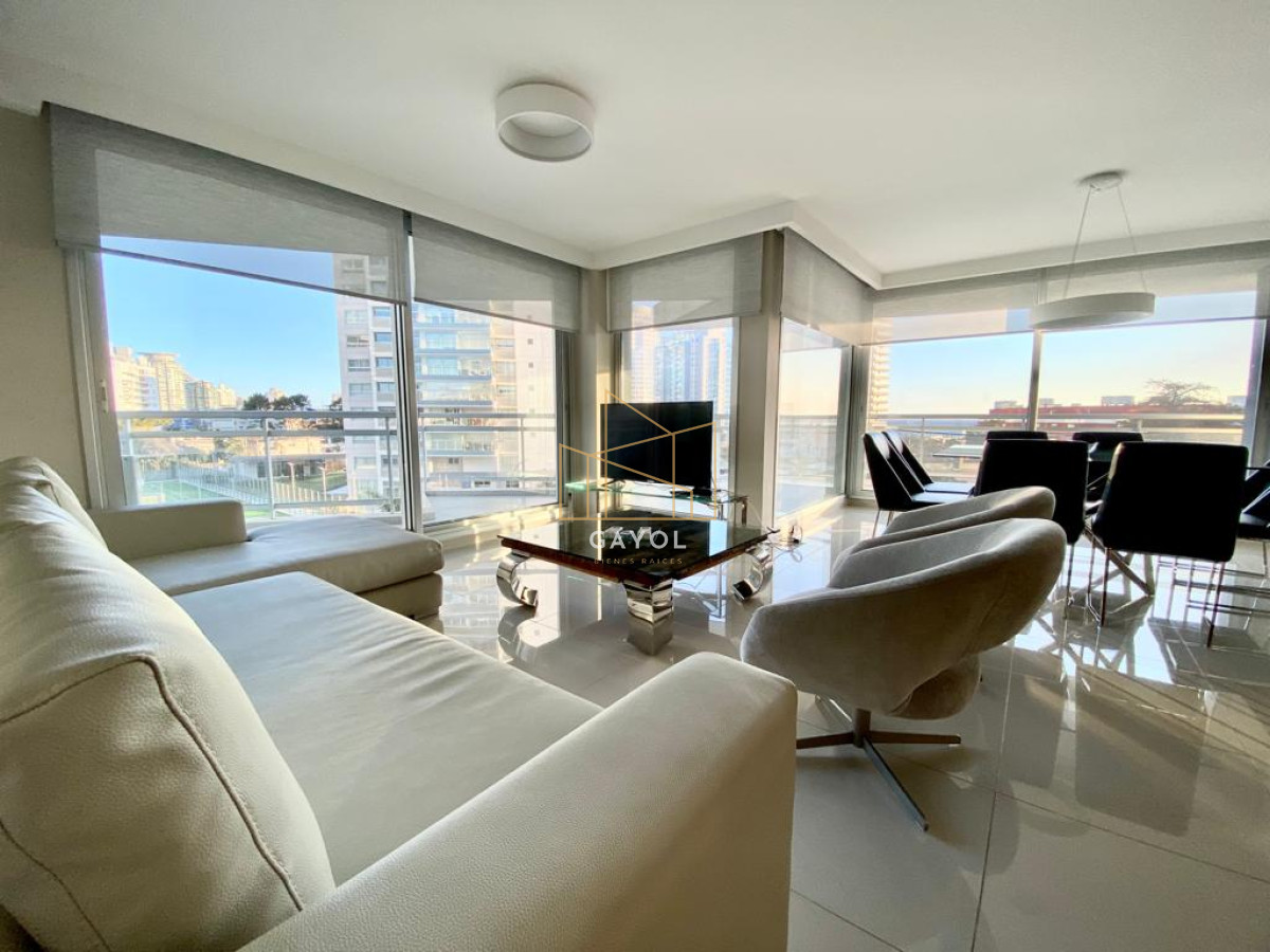 Apartamento ID.661 - Apartamento en Venta Playa Mansa 3 dormitorios Sunrise Tower