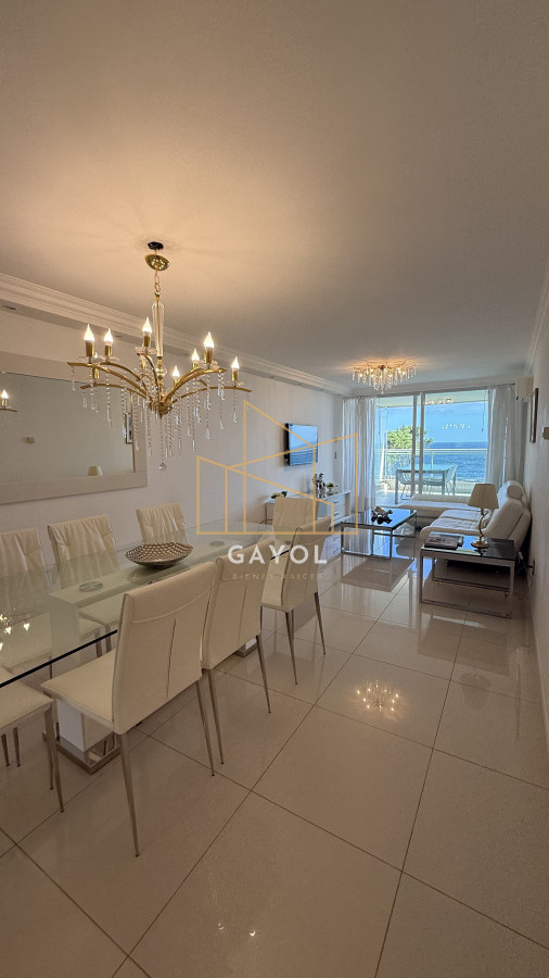 Apartamento ID.622 - Venta apartamento 3 dormitorios en Playa Mansa - Punta del Este