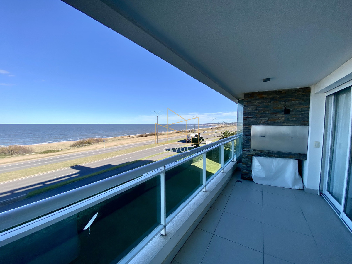 Apartamento ID.622 - Venta apartamento 3 dormitorios en Playa Mansa - Punta del Este