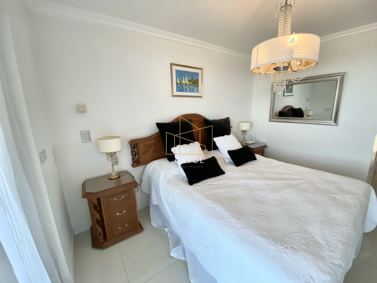 Apartamento ID.622 - Venta apartamento 3 dormitorios en Playa Mansa - Punta del Este