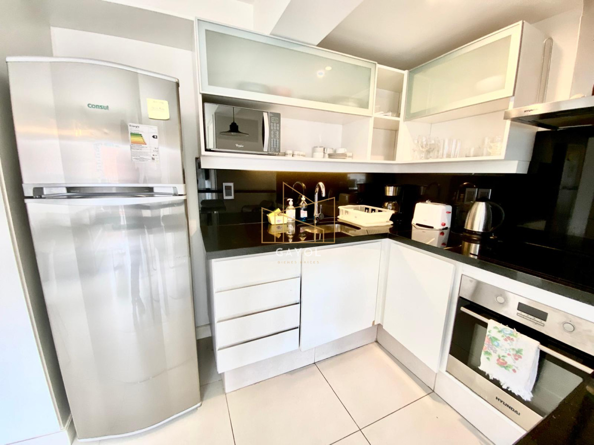 Apartamento ID.1206 - INCREIBLE OPORTUNIDAD APARTAMENTO EN VENTA 2 DORMITORIOS EN EL CORAZON DE LA PENINSULA CON TODOS LOS SERVICIOS