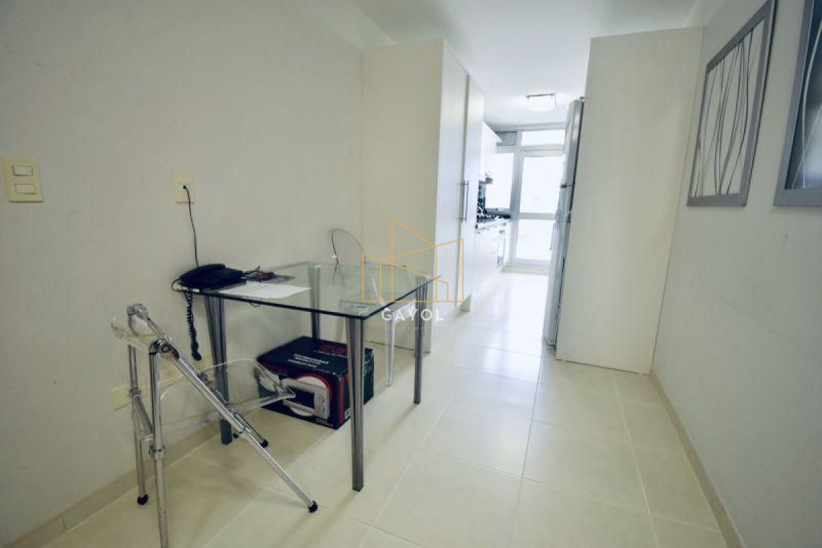 Apartamento ID.935 - Apartamento en venta Playa Mansa 3 dormitorios SEASONS