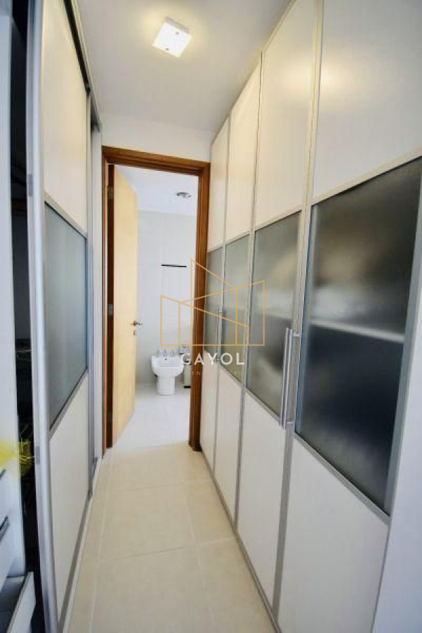 Apartamento ID.1087 - Apartamento en alquiler temporario Playa Mansa 2 dormitorios