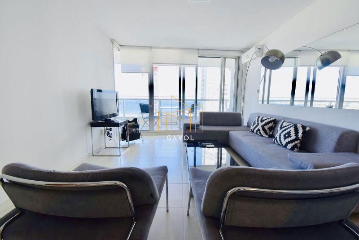 Apartamento ID.1087 - Apartamento en alquiler temporario Playa Mansa 2 dormitorios