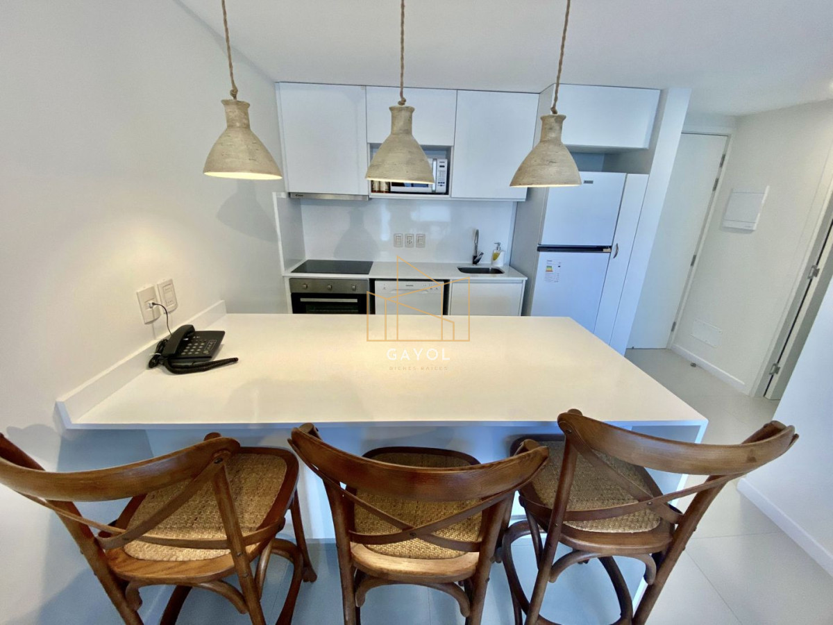 Apartamento ID.507 - Alquiler temporal Apartamento 1 DORMITORIO en Punta del Este, Playa Mansa 
