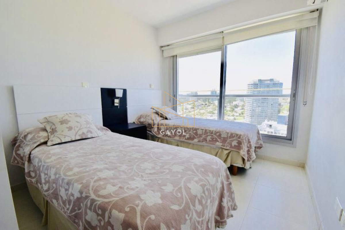 Apartamento ID.420 - Apartamento en alquiler temporario Playa Mansa 2 dormitorios