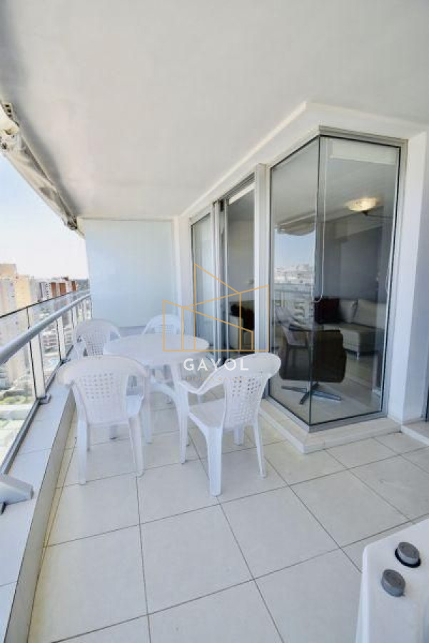 Apartamento ID.420 - Apartamento en alquiler temporario Playa Mansa 2 dormitorios