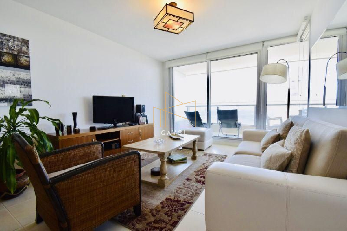 Apartamento ID.527 - Apartamento en alquiler temporario Playa Mansa 2 dormitorios