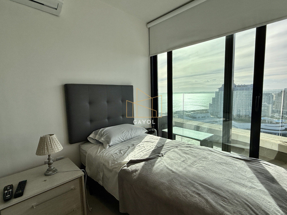 Apartamento ID.1225 - OPORTUNIDAD APARTAMENTO 2 DORMITORIOS EN TORRE DE CATEGORIA CON EXELENT VISTA Y TODOS LOS SERVICIOS 