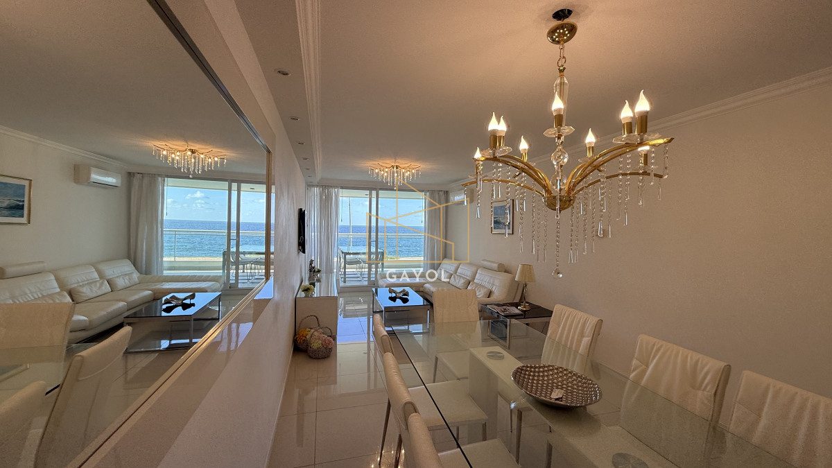 Apartamento ID.622 - Venta apartamento 3 dormitorios en Playa Mansa - Punta del Este