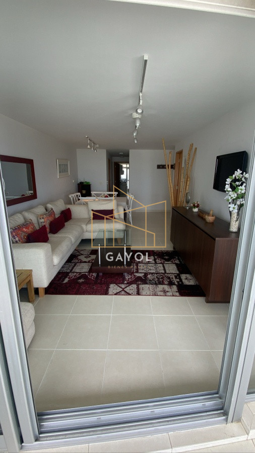 Apartamento ID.587 - Apartamento en alquiler temporario Playa Mansa 2 dormitorios