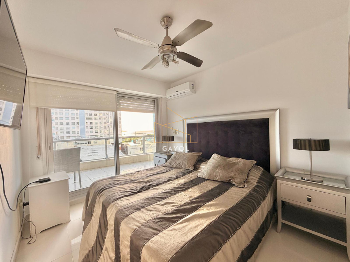 Apartamento ID.1224 - APARTAMENTO VENTA SEASONS TOWER 2 DORMITORIOS MAS SERVICIO