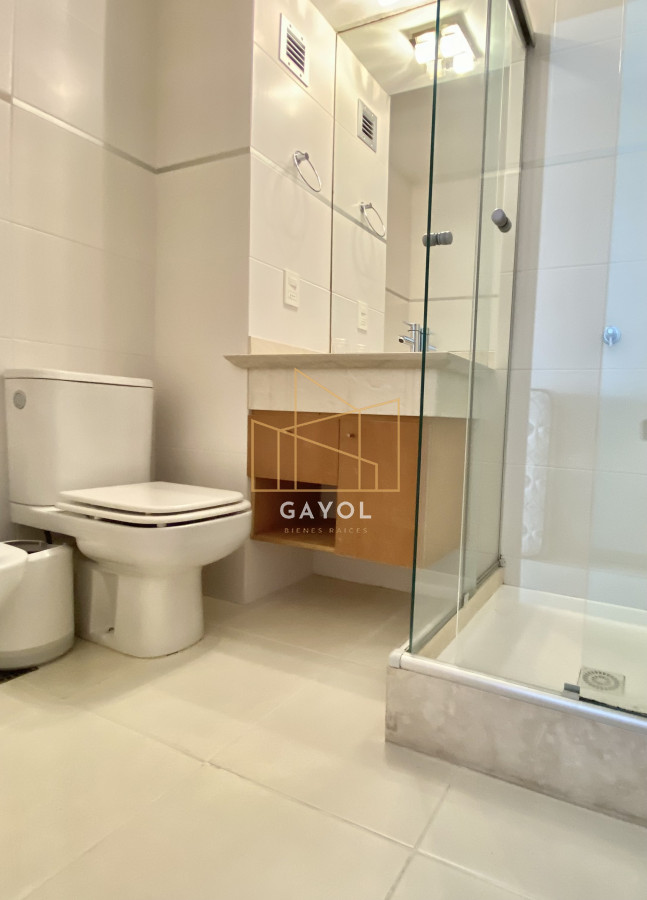 Apartamento ID.1223 - Apartamento en alquiler temporario Playa Mansa 2 dormitorios
