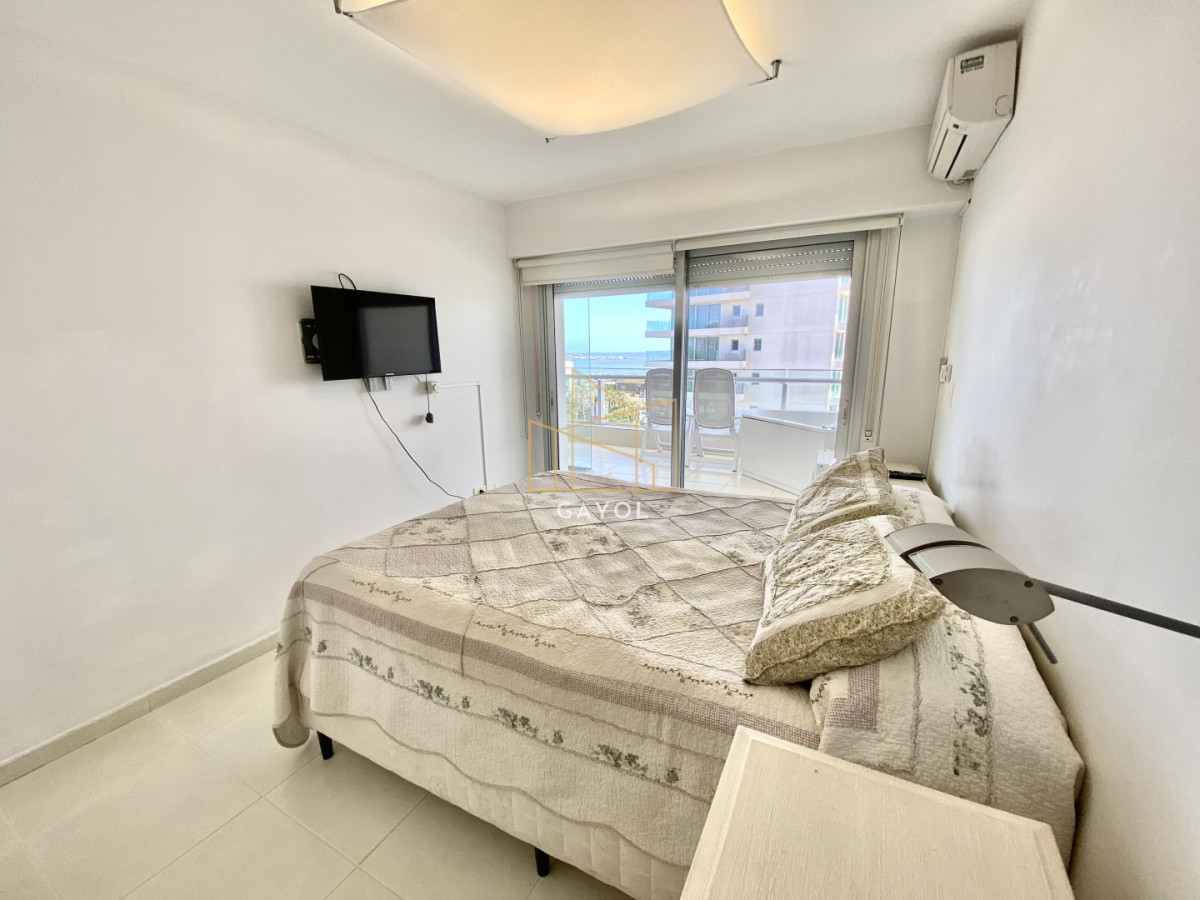 Apartamento ID.1223 - Apartamento en alquiler temporario Playa Mansa 2 dormitorios