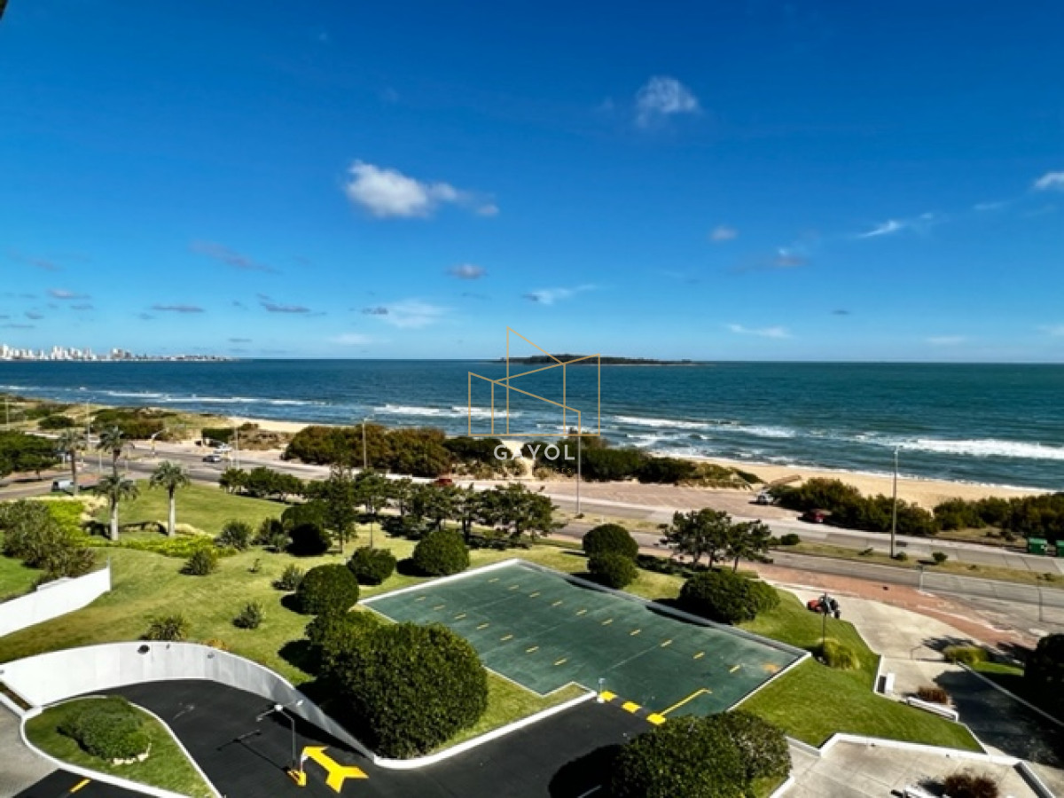 Apartamento ID.422 - Alquiler temporario Apartamento 2 y medio dormitorios en Playa Mansa, Punta del Este