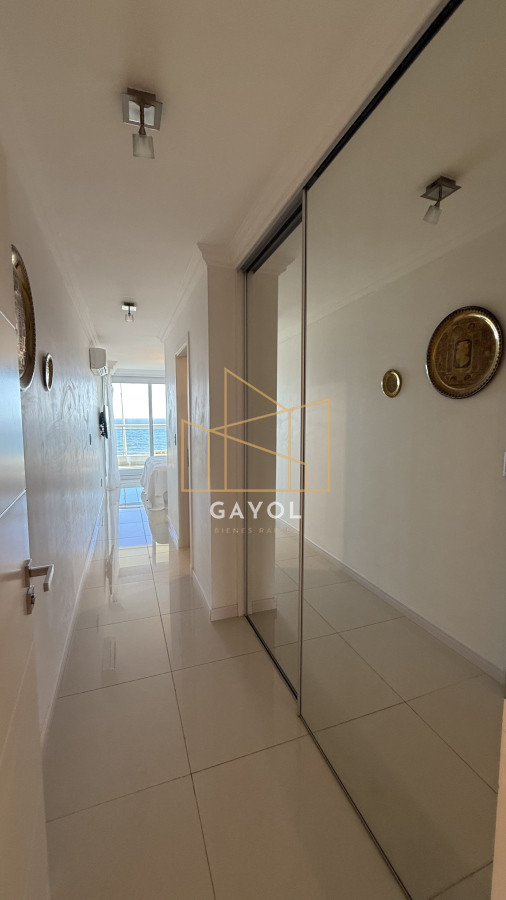 Apartamento ID.622 - Venta apartamento 3 dormitorios en Playa Mansa - Punta del Este