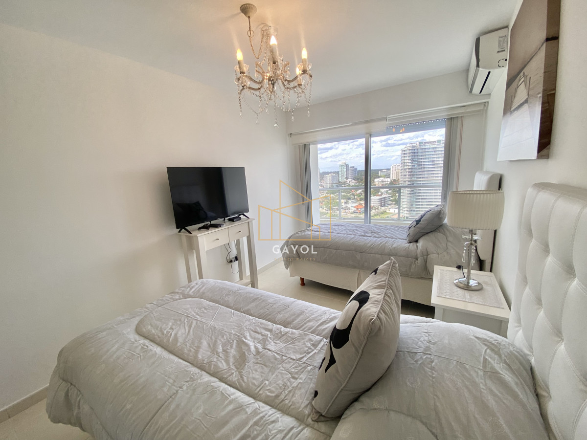 Apartamento ID.588 - Apartamento en venta Playa Mansa 2 dormitorios