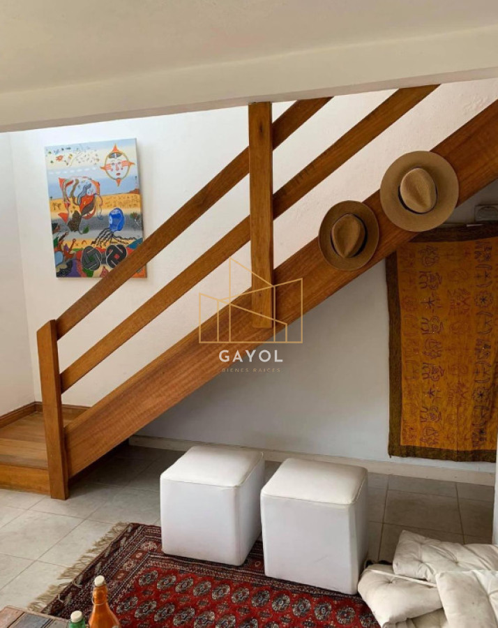 Casa ID.1322 - OPORTUNIDAD CASA A REFACCIONAR 3 DORMTORIOS EN LA BARRA, EL TESORO EXCELENTE UBICACION