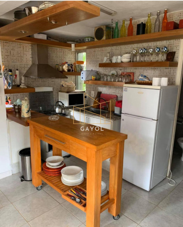 Casa ID.1322 - OPORTUNIDAD CASA A REFACCIONAR 3 DORMTORIOS EN LA BARRA, EL TESORO EXCELENTE UBICACION