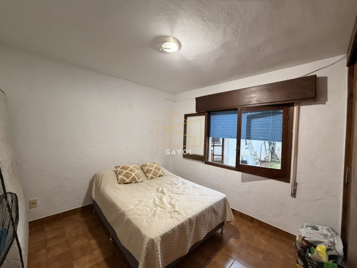 Casa ID.1293 - OPORTUNIDAD CASA DE DOS DORMIOTORIOS MAS APARTAMENTO EN PINRES ! 