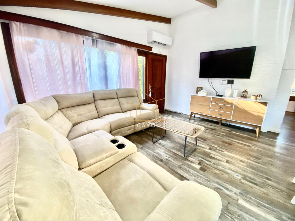 Casa ID.502 - Alquiler Casa  3 dormitorios mas dependencia San Rafael (Punta del Este)