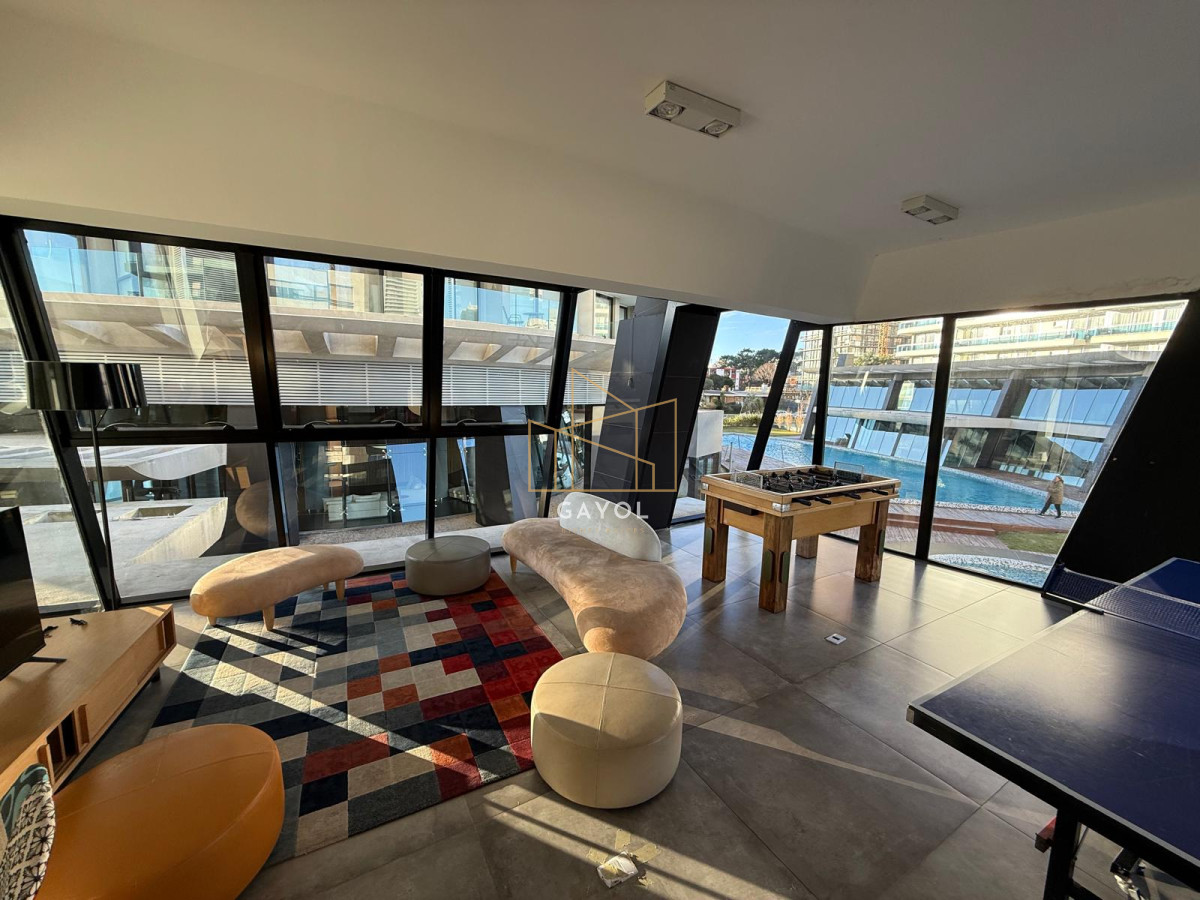 Apartamento ID.1225 - OPORTUNIDAD APARTAMENTO 2 DORMITORIOS EN TORRE DE CATEGORIA CON EXELENT VISTA Y TODOS LOS SERVICIOS 