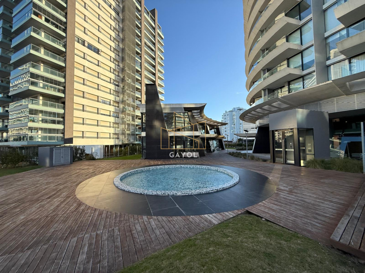 Apartamento ID.1225 - OPORTUNIDAD APARTAMENTO 2 DORMITORIOS EN TORRE DE CATEGORIA CON EXELENT VISTA Y TODOS LOS SERVICIOS 